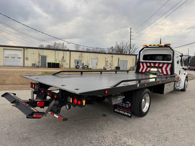2017 Freightliner M-106
