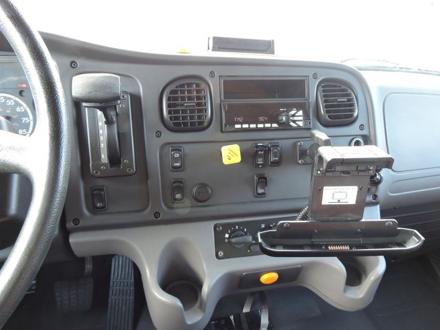 2017 Freightliner M2 Non-CDL Box Truck