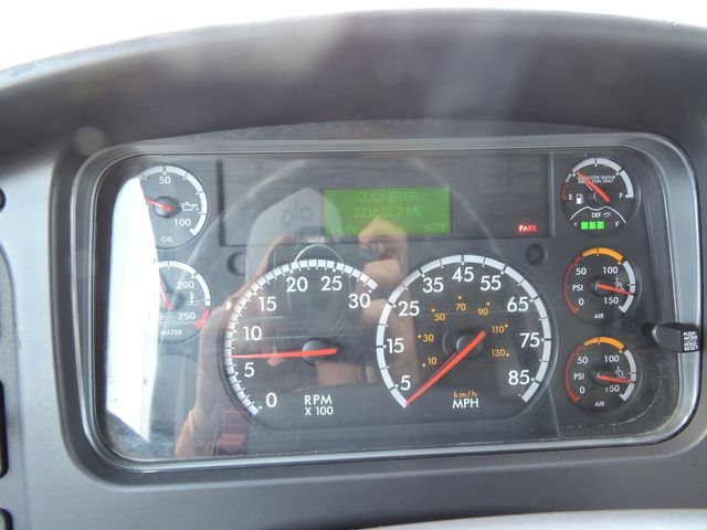 2017 Freightliner M2 Non-CDL Box Truck 