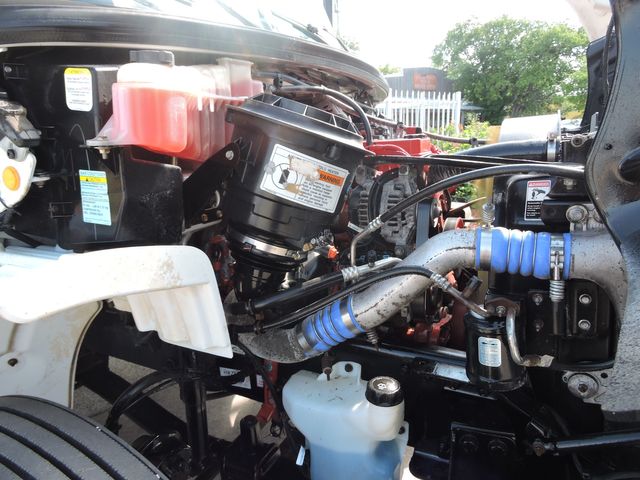 2017 Freightliner M2 Non-CDL Box Truck 