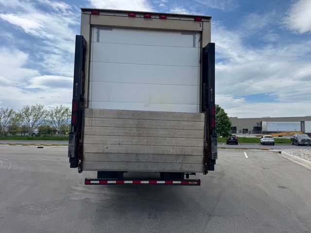 2017 Freightliner M2