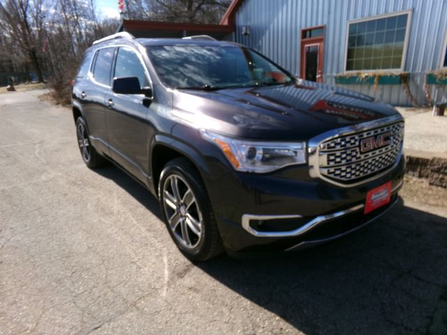 2017 GMC Acadia AWD Denali