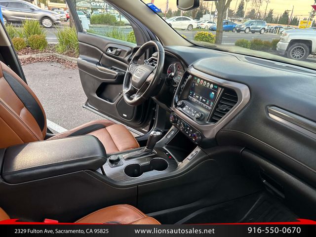 2017 GMC Acadia SLT-1