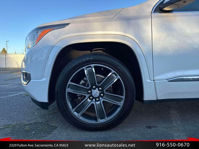 2017 GMC Acadia Denali