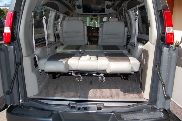 2017 GMC Savana 2500 - 7 PASSENGER CONVERSION | Charlotte, North Carolina | ADVENTURE VANS 2017 GMC Savana 2500 - 7 PASSENGER CONVERSION | Charlotte, North Carolina | ADVENTURE VANS