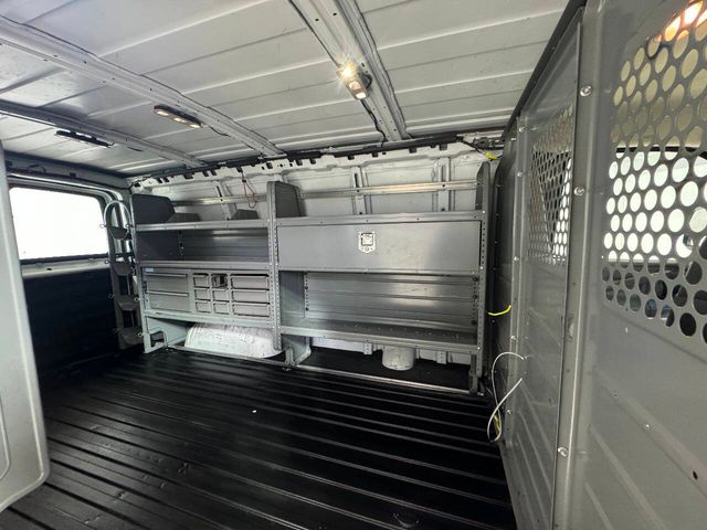 2017 GMC Savana 2500 | Houston, TX | Houston Auto Credit 2017 GMC Savana 2500 | Houston, TX | Houston Auto Credit