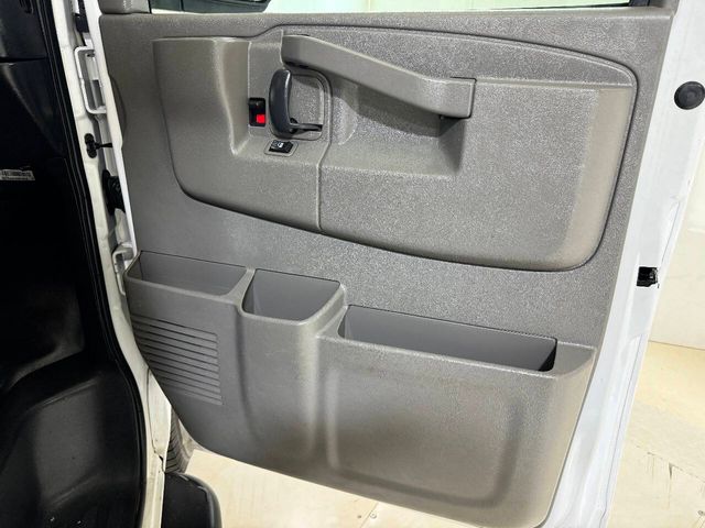 2017 GMC Savana 2500 | Houston, TX | Houston Auto Credit 2017 GMC Savana 2500 | Houston, TX | Houston Auto Credit