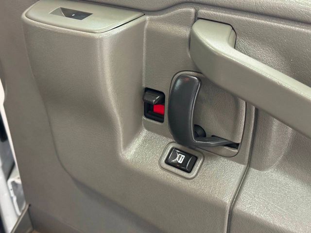 2017 GMC Savana 2500 | Houston, TX | Houston Auto Credit 2017 GMC Savana 2500 | Houston, TX | Houston Auto Credit