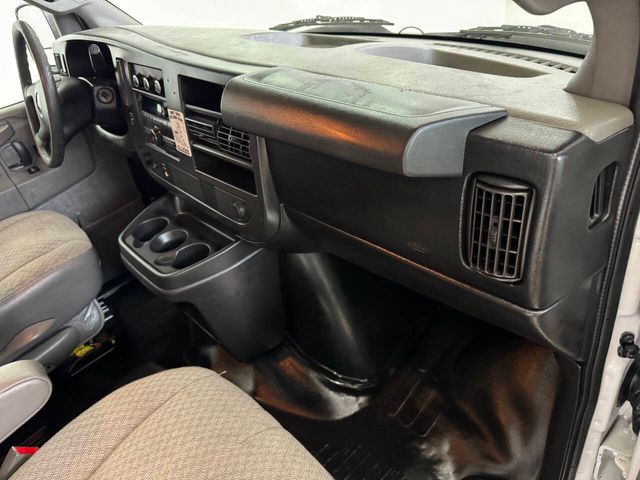 2017 GMC Savana 2500 | Houston, TX | Houston Auto Credit 2017 GMC Savana 2500 | Houston, TX | Houston Auto Credit