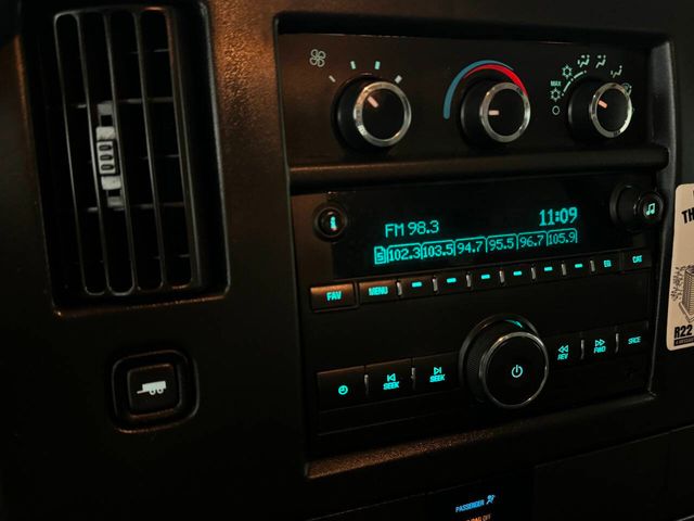 2017 GMC Savana 2500 | Houston, TX | Houston Auto Credit 2017 GMC Savana 2500 | Houston, TX | Houston Auto Credit