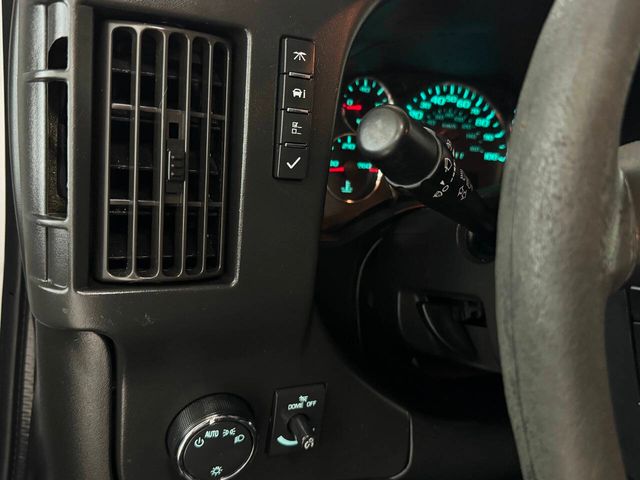 2017 GMC Savana 2500 | Houston, TX | Houston Auto Credit 2017 GMC Savana 2500 | Houston, TX | Houston Auto Credit