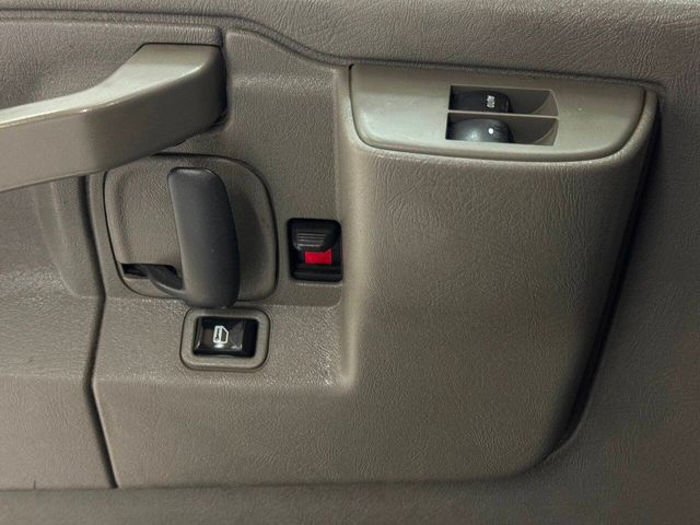 2017 GMC Savana 2500 | Houston, TX | Houston Auto Credit 2017 GMC Savana 2500 | Houston, TX | Houston Auto Credit