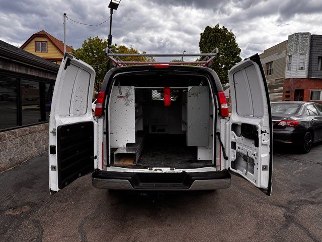 2017 GMC Savana 3500