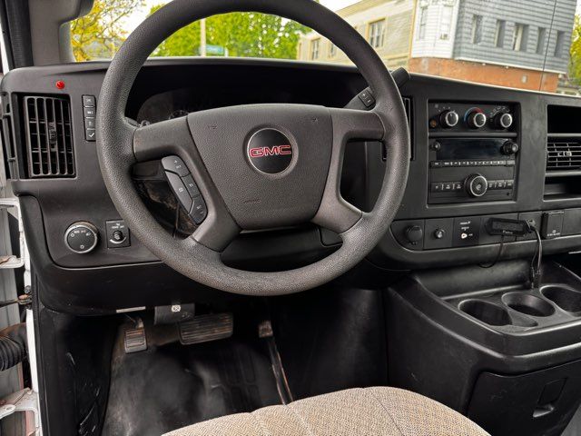 2017 GMC Savana 3500