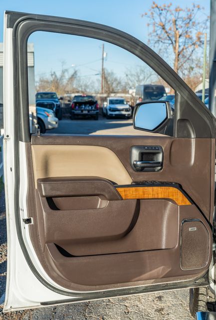 2017 GMC Sierra 1500 SLT PREMIUM RWD / CLEAN CARFAX 1-OWNER | Austin, TX | Rocky Mountain Truck Stop Austin 2017 GMC Sierra 1500 SLT PREMIUM RWD / CLEAN CARFAX 1-OWNER | Austin, TX | Rocky Mountain Truck Stop Austin