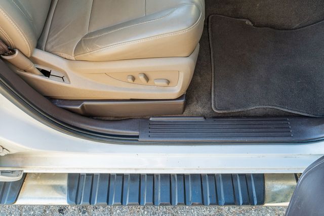 2017 GMC Sierra 1500 SLT PREMIUM RWD / CLEAN CARFAX 1-OWNER | Austin, TX | Rocky Mountain Truck Stop Austin 2017 GMC Sierra 1500 SLT PREMIUM RWD / CLEAN CARFAX 1-OWNER | Austin, TX | Rocky Mountain Truck Stop Austin