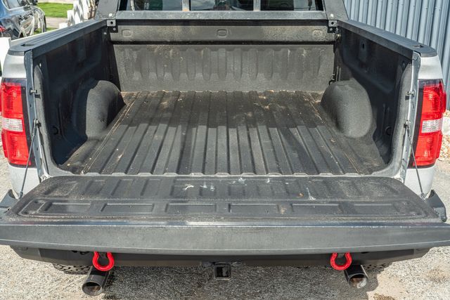 2017 GMC Sierra 1500 SLE CREW CAB 4X4 / 5.3L V8 / ROCKY RIDGE UPGRADES | Austin, TX | Rocky Mountain Truck Stop Austin