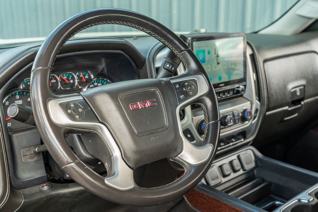 2017 GMC Sierra 1500 SLE CREW CAB 4X4 / 5.3L V8 / ROCKY RIDGE UPGRADES | Austin, TX | Rocky Mountain Truck Stop Austin