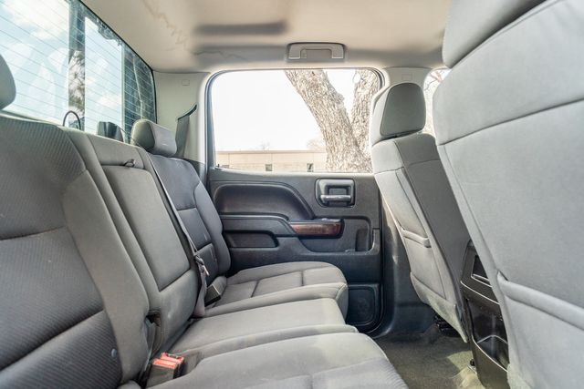 2017 GMC Sierra 1500 SLE CREW CAB 4X4 / 5.3L V8 / ROCKY RIDGE UPGRADES | Austin, TX | Rocky Mountain Truck Stop Austin 2017 GMC Sierra 1500 SLE CREW CAB 4X4 / 5.3L V8 / ROCKY RIDGE UPGRADES | Austin, TX | Rocky Mountain Truck Stop Austin