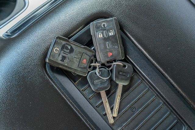 2017 GMC Sierra 1500 SLE CREW CAB 4X4 / 5.3L V8 / ROCKY RIDGE UPGRADES | Austin, TX | Rocky Mountain Truck Stop Austin 2017 GMC Sierra 1500 SLE CREW CAB 4X4 / 5.3L V8 / ROCKY RIDGE UPGRADES | Austin, TX | Rocky Mountain Truck Stop Austin