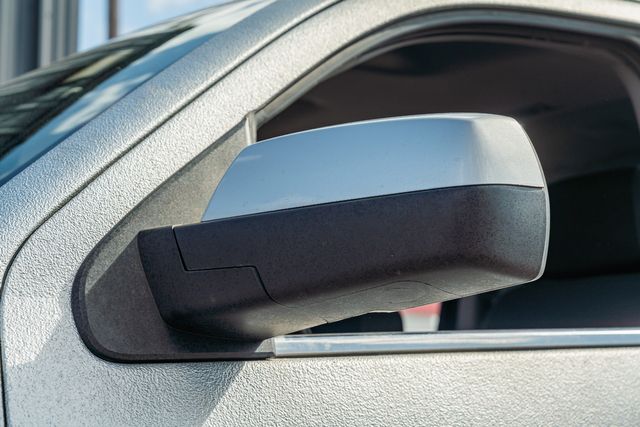 2017 GMC Sierra 1500 SLE CREW CAB 4X4 / 5.3L V8 / ROCKY RIDGE UPGRADES | Austin, TX | Rocky Mountain Truck Stop Austin 2017 GMC Sierra 1500 SLE CREW CAB 4X4 / 5.3L V8 / ROCKY RIDGE UPGRADES | Austin, TX | Rocky Mountain Truck Stop Austin