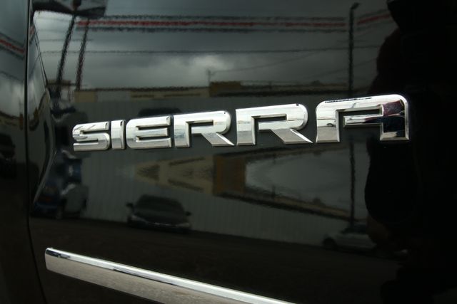 2017 GMC Sierra 1500 SLT | San Antonio, TX | R&L Certified Auto Group 2017 GMC Sierra 1500 SLT | San Antonio, TX | R&L Certified Auto Group