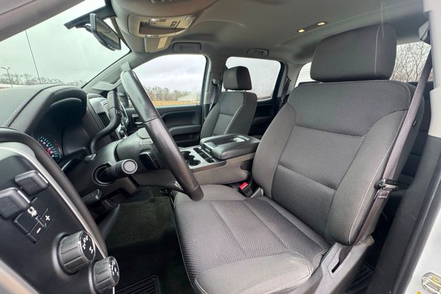 2017 GMC Sierra 2500HD SLE | Roscoe, IL | Autoland Outlets 2017 GMC Sierra 2500HD SLE | Roscoe, IL | Autoland Outlets