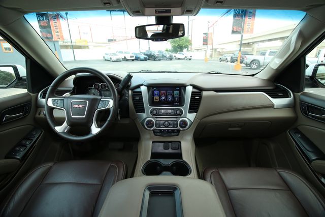 2017 GMC Yukon SLE | San Antonio, TX | R&L Certified Auto Group 2017 GMC Yukon SLE | San Antonio, TX | R&L Certified Auto Group