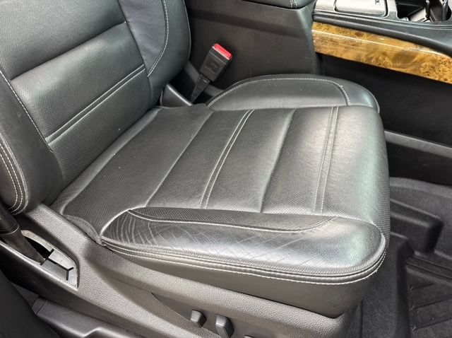 2017 GMC Yukon XL Denali Denali | Brea, CA | Zeus Auto Dealers 2017 GMC Yukon XL Denali Denali | Brea, CA | Zeus Auto Dealers