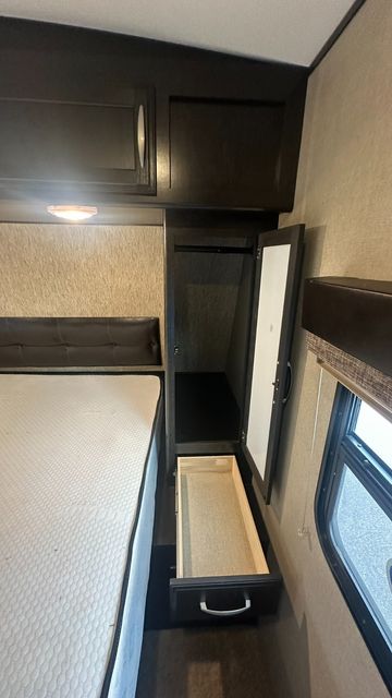 2017 Grand Design Imagine  2950RL