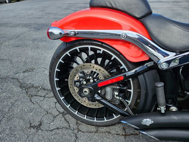 2017 Harley-Davidson Softail Breakout