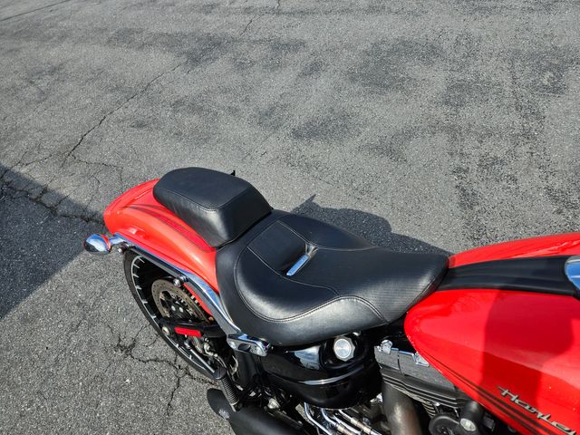 2017 Harley-Davidson Softail Breakout