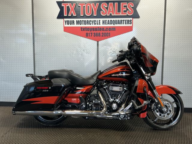 2017 Harley-Davidson Street Glide CVO | Fort Worth, TX | TX Toy Sales 2017 Harley-Davidson Street Glide CVO | Fort Worth, TX | TX Toy Sales