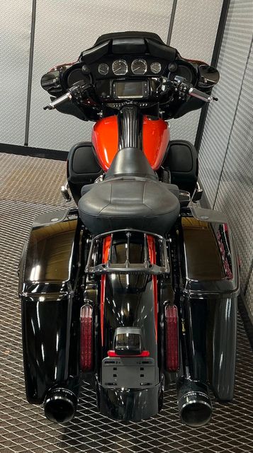 2017 Harley-Davidson Street Glide CVO | Fort Worth, TX | TX Toy Sales 2017 Harley-Davidson Street Glide CVO | Fort Worth, TX | TX Toy Sales