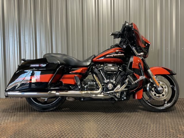 2017 Harley-Davidson Street Glide CVO | Fort Worth, TX | TX Toy Sales 2017 Harley-Davidson Street Glide CVO | Fort Worth, TX | TX Toy Sales