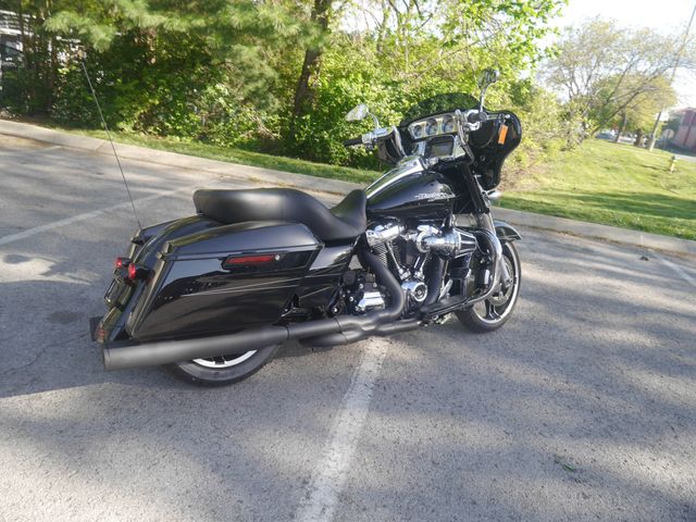 2017 Harley-Davidson Street Glide Special