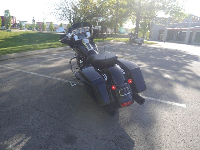 2017 Harley-Davidson Street Glide Special