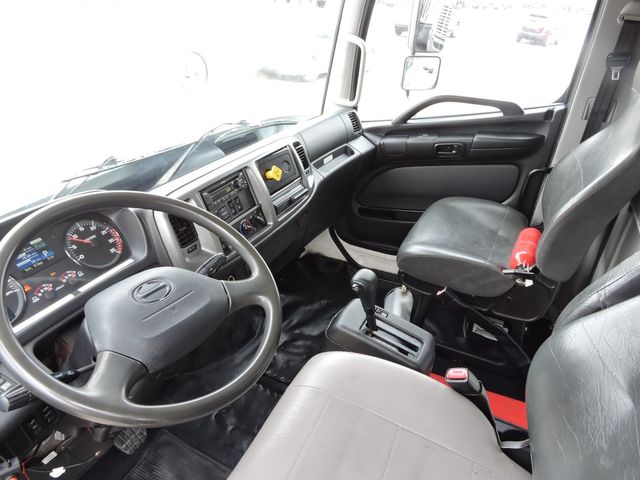 2017 Hino 268 Non-CDL Box Truck 
