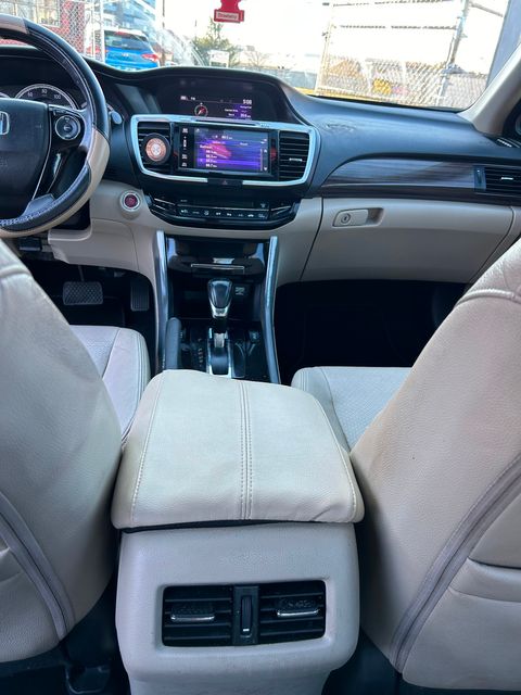 2017 Honda Accord EX-L | New Brunswick, New Jersey | Brilliant Auto Sales