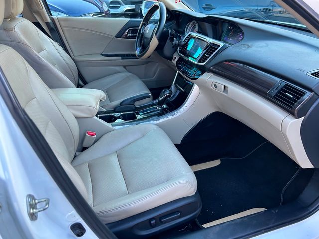 2017 Honda Accord EX-L | New Brunswick, New Jersey | Brilliant Auto Sales