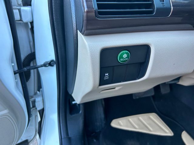 2017 Honda Accord EX-L | New Brunswick, New Jersey | Brilliant Auto Sales