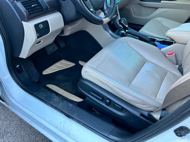 2017 Honda Accord EX-L | New Brunswick, New Jersey | Brilliant Auto Sales