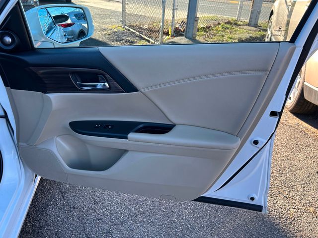 2017 Honda Accord EX-L | New Brunswick, New Jersey | Brilliant Auto Sales