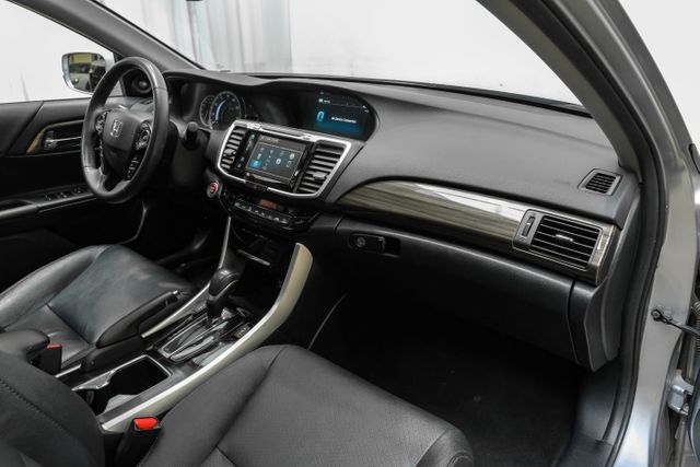 2017 Honda Accord EX-L w/Navi w/Honda Sensing