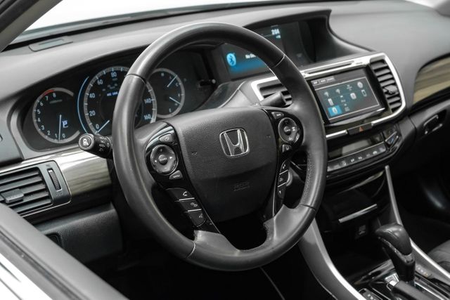 2017 Honda Accord EX-L w/Navi w/Honda Sensing