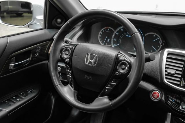 2017 Honda Accord EX-L w/Navi w/Honda Sensing