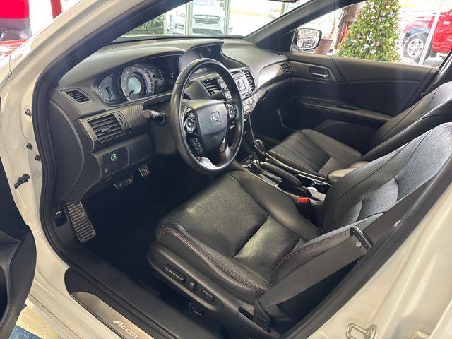 2017 Honda Accord Sport Special Edition | Rome, GA | Knight's Car Store 2017 Honda Accord Sport Special Edition | Rome, GA | Knight's Car Store