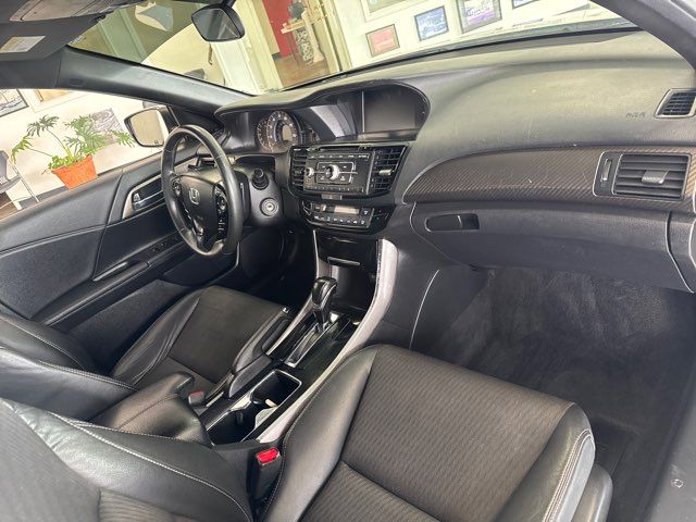 2017 Honda Accord Sport w/Honda Sensing | Rome, GA | Knight's Car Store 2017 Honda Accord Sport w/Honda Sensing | Rome, GA | Knight's Car Store