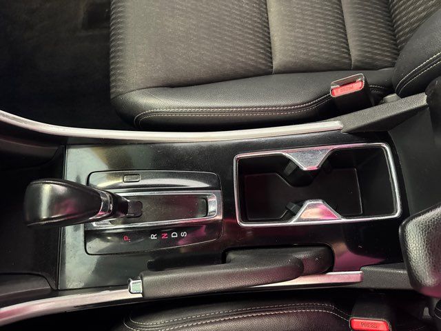 2017 Honda Accord Sport w/Honda Sensing | Rome, GA | Knight's Car Store 2017 Honda Accord Sport w/Honda Sensing | Rome, GA | Knight's Car Store