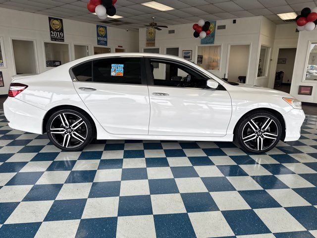 2017 Honda Accord Sport w/Honda Sensing | Rome, GA | Knight's Car Store 2017 Honda Accord Sport w/Honda Sensing | Rome, GA | Knight's Car Store